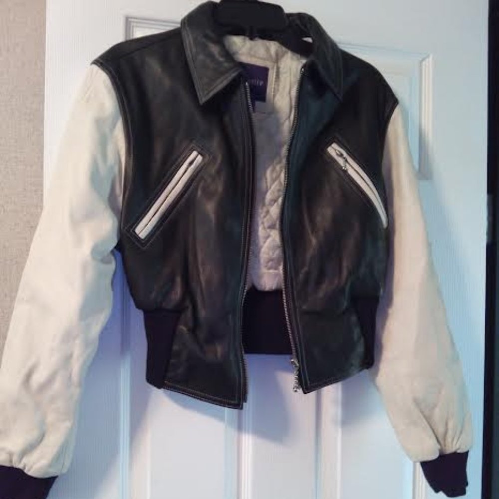 women leather jacket size M